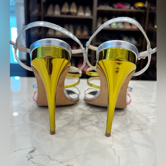 Fendi sandals with silver, gold and pink straps, gold heels, size 37 - Picture 8 of 9